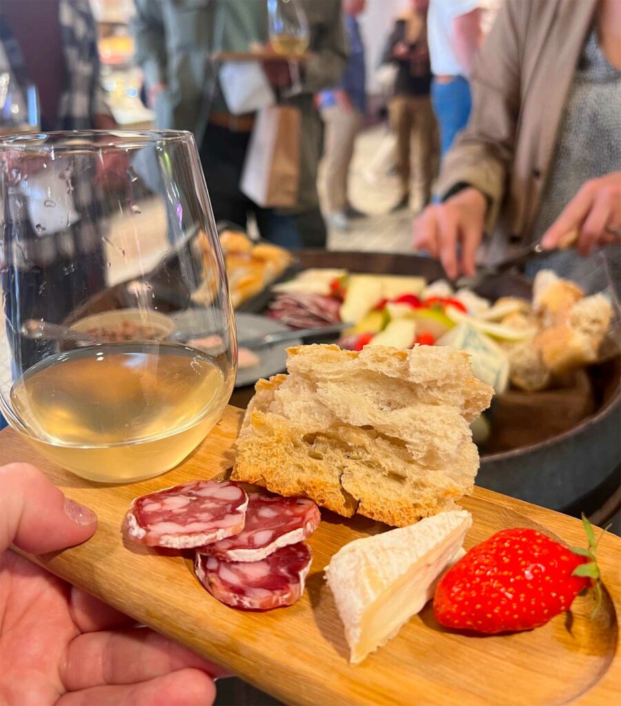 Victor Hugo Market Food Tour Toulouse: A Gastronomic Journey