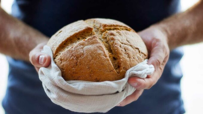 french-bread-1 Inside Paris’s Bakeries: The True Heart of French Gastronomy
