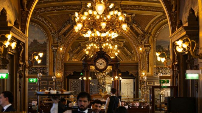 the best luxury brasseries in Paris